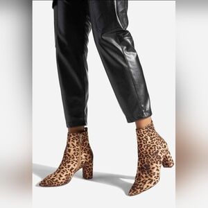 Olyvia Block Heeled Bootie